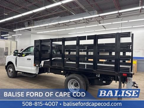 Used 2025 Ford F350 XL RWD image 2