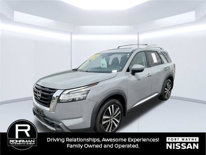 Used 2023 Nissan Pathfinder Platinum