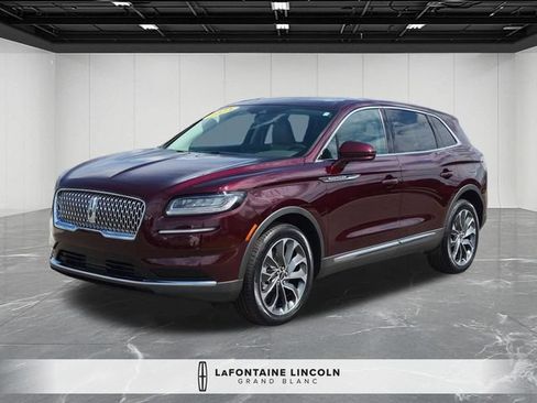 Used 2023 Lincoln Nautilus Reserve AWD/4WD image 1
