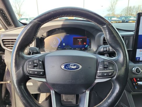 Used 2020 Ford Explorer ST w/ ST Street Pack image 23