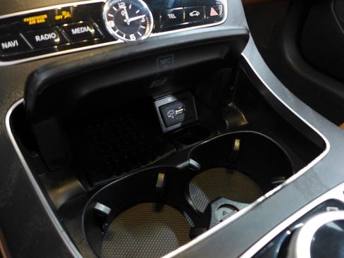 Used 2018 Mercedes-Benz E 400 4MATIC Cabriolet image 48