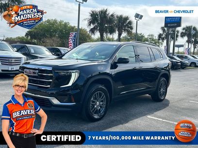 Used 2025 GMC Acadia Elevation