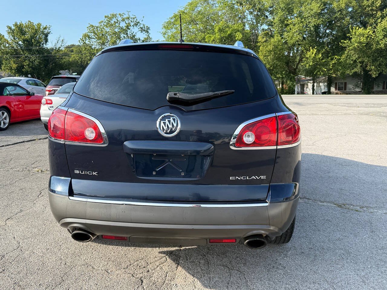 Used 2012 Buick Enclave FWD image 4