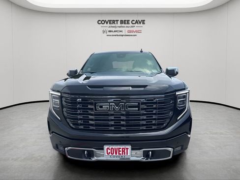 New 2025 GMC Sierra 1500 Denali Ultimate image 3