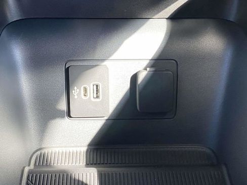 New 2026 Ford Explorer Active image 19