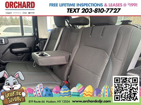 Used 2024 Jeep Wrangler Unlimited Rubicon 4xe image 18