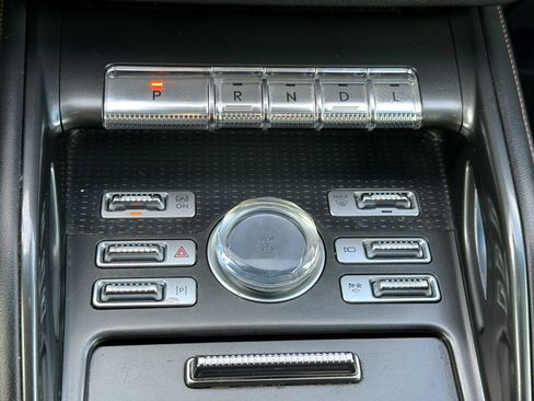 Certified 2024 Lincoln Nautilus Reserve w/ Equipment Group 202A image 26