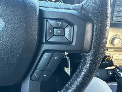 Used 2015 Ford F150 XLT w/ Equipment Group 301A Mid image 24