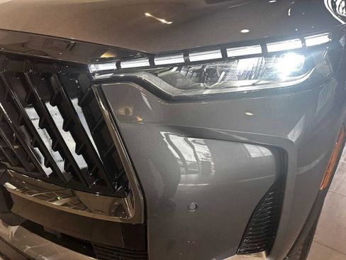 New 2026 INFINITI QX60 Sport image 5