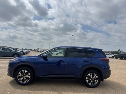 Used 2021 Nissan Rogue SV AWD/4WD image 14