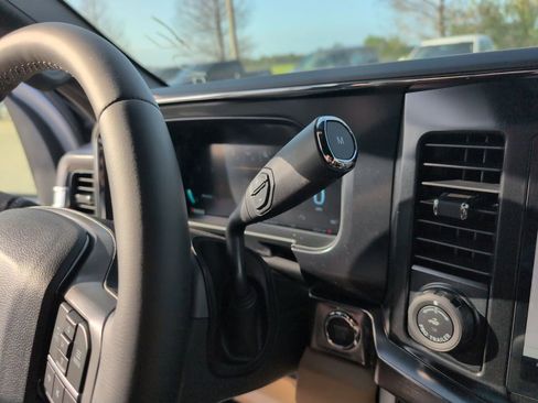 New 2026 Ford F350 Lariat w/ Black Appearance Package image 23