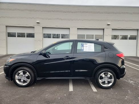 Used 2020 Honda HR-V LX image 3