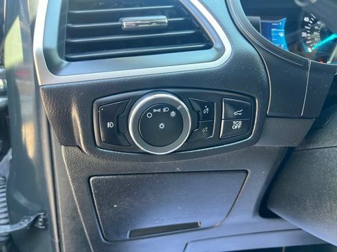 Used 2023 Ford Edge SEL w/ Convenience Package AWD/4WD image 25