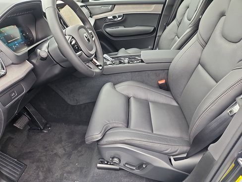 New 2026 Volvo XC90 B6 Ultra w/ Protection Package Premier image 22