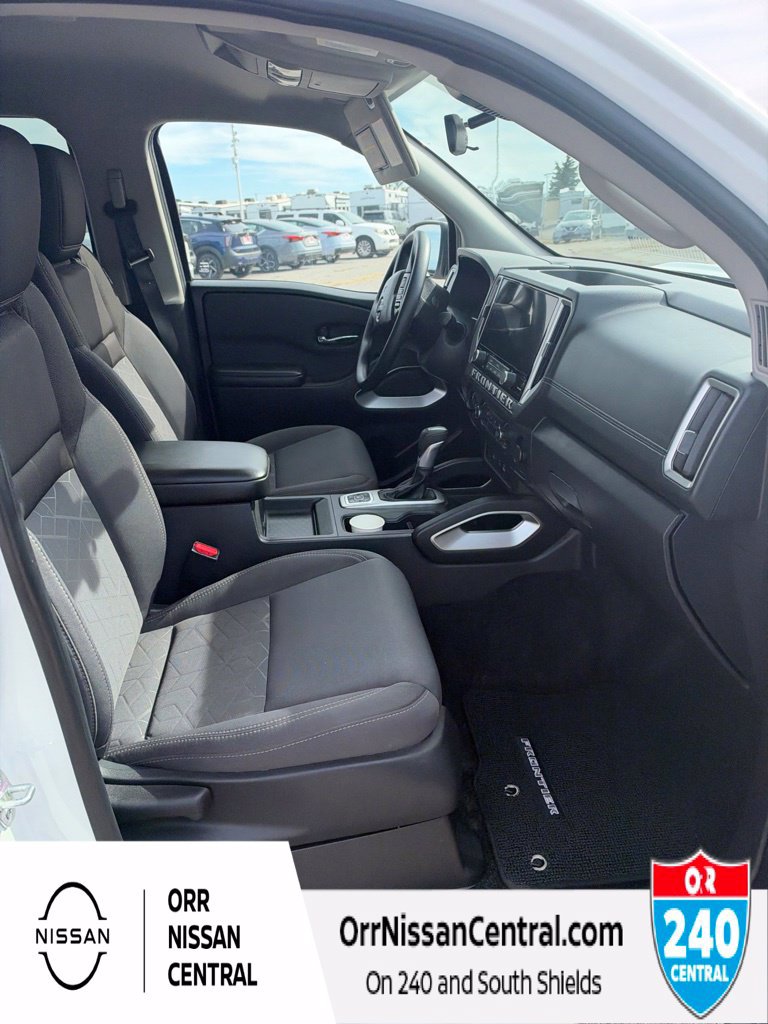 Used 2026 Nissan Frontier SV AWD/4WD image 8