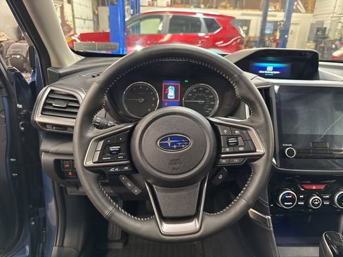 Used 2024 Subaru Forester Touring image 15