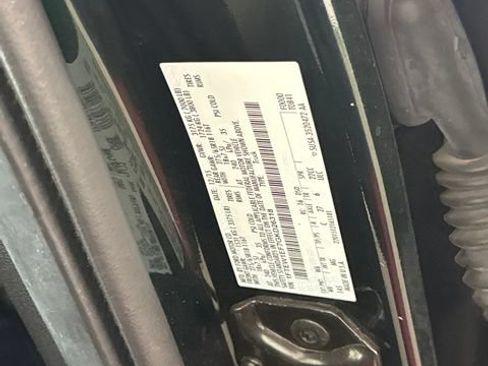 Used 2016 Ford F150 XLT w/ Equipment Group 302A Luxury AWD/4WD image 16