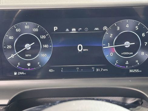 Used 2024 Kia Seltos S AWD/4WD image 15