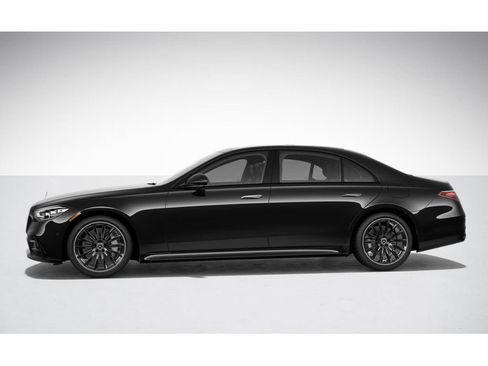 Used 2025 Mercedes-Benz S 580e 4MATIC Sedan image 35