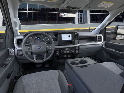 New 2025 Ford F350 XL w/ STX Appearance Package AWD/4WD image 11