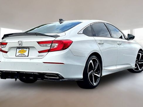 Used 2022 Honda Accord Sport image 6