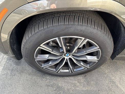 Used 2026 BMW X6 xDrive40i image 32