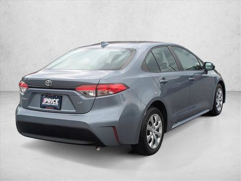 Used 2023 Toyota Corolla LE FWD image 5