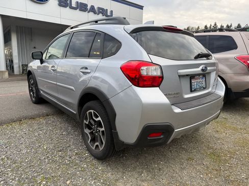 Used 2017 Subaru Crosstrek 2.0i Limited AWD/4WD image 2