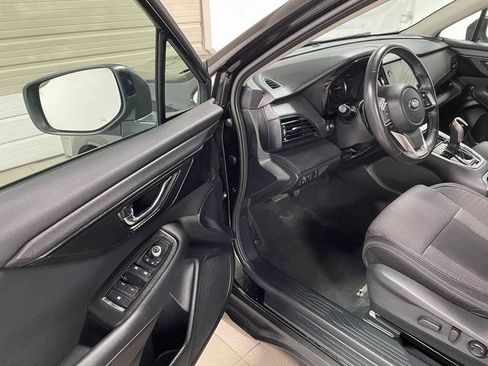 Used 2024 Subaru Outback Premium AWD/4WD image 10