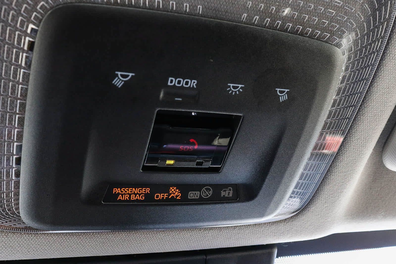 Used 2024 Toyota Prius Prime FWD image 32