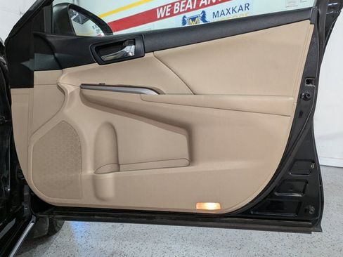Used 2012 Toyota Camry XLE image 21