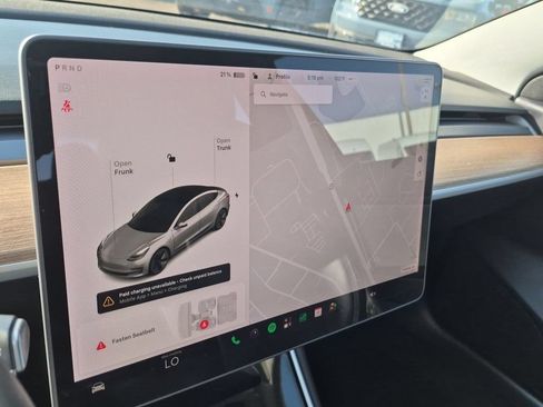 Used 2018 Tesla Model 3 Long Range RWD image 14