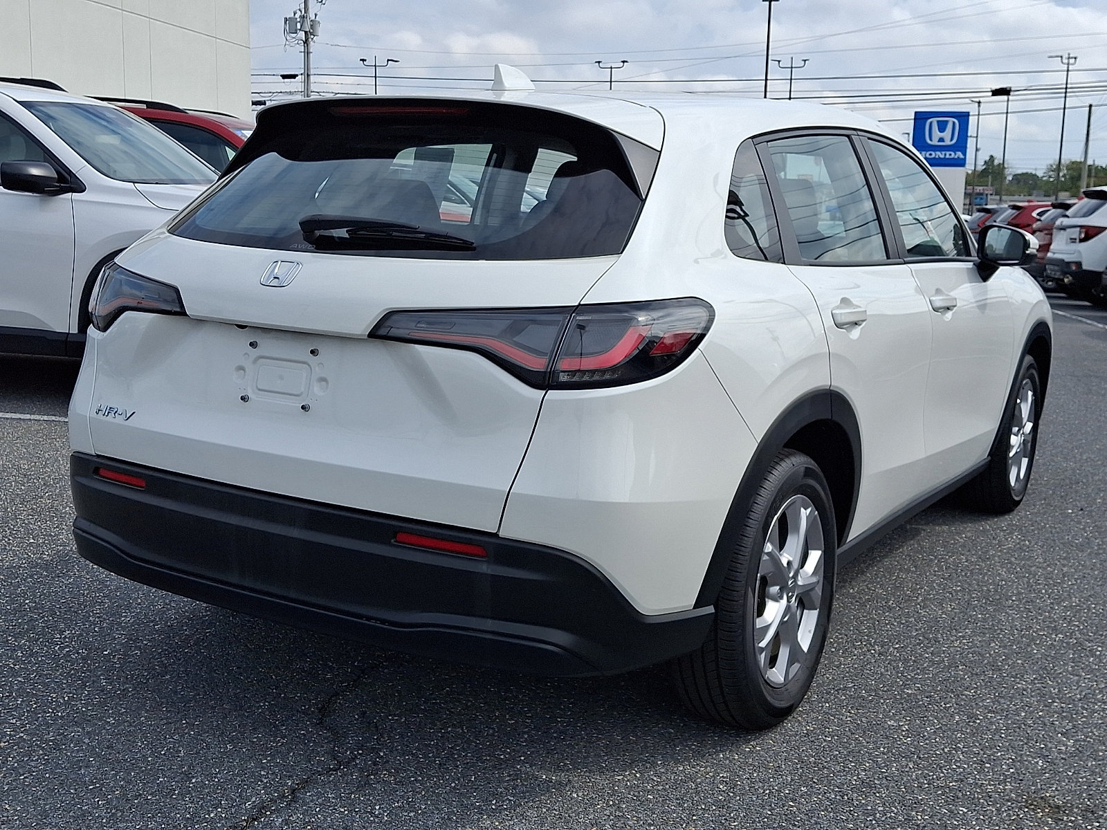 Certified 2024 Honda HR-V LX image 6
