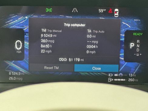 Used 2023 Volvo XC60 T8 Plus image 28