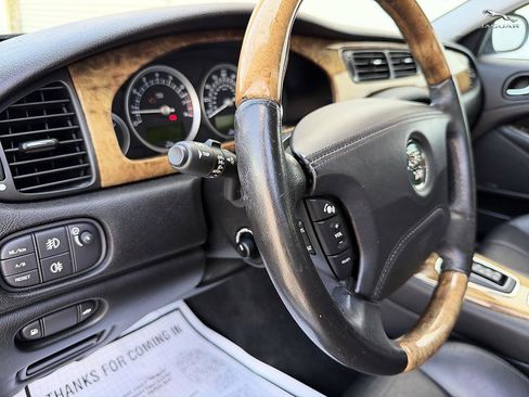 Used 2005 Jaguar S-TYPE 4.2 RWD image 20