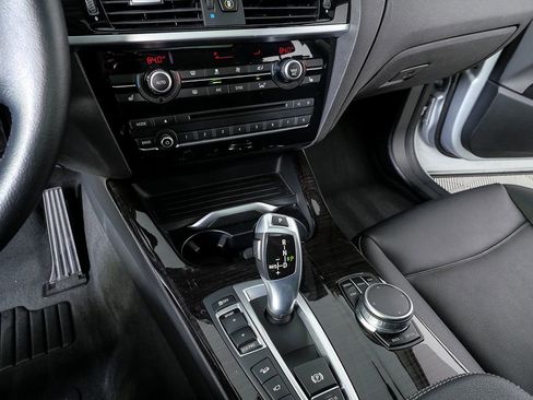 Used 2017 BMW X3 xDrive28i image 16