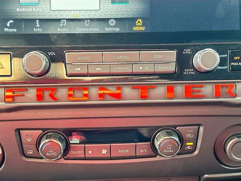 New 2026 Nissan Frontier PRO-4X w/ Pro-4x Convenience Package image 15