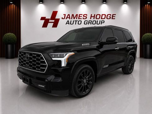 Used 2024 Toyota Sequoia Platinum RWD image 1