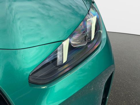 Used 2026 BMW M4 Coupe w/ Executive Package RWD image 10