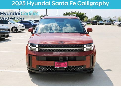 Used 2025 Hyundai Santa Fe Calligraphy image 3