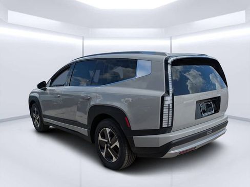 New 2026 Hyundai Ioniq 9 S image 5