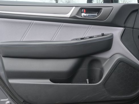 Used 2018 Subaru Legacy 2.5i Sport image 14