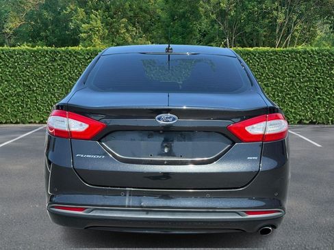 Used 2013 Ford Fusion SE FWD image 5