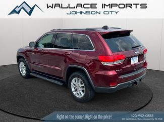 Used 2017 Jeep Grand Cherokee Laredo w/ Quick Order Package 23E AWD/4WD video 3