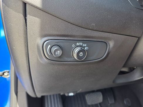 Certified 2024 Chevrolet Equinox RS FWD image 25