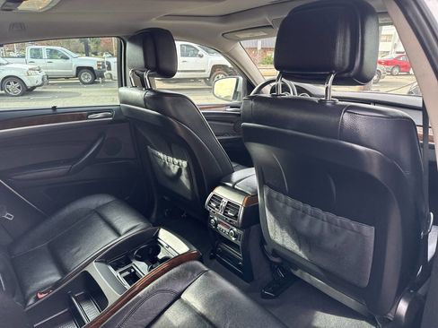 Used 2013 BMW X6 xDrive35i image 17
