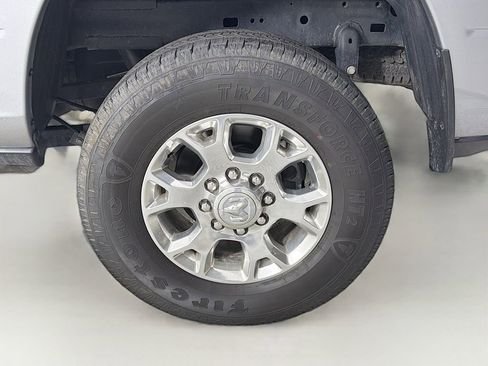 Used 2024 RAM 2500 Laramie w/ Safety Group AWD/4WD image 32