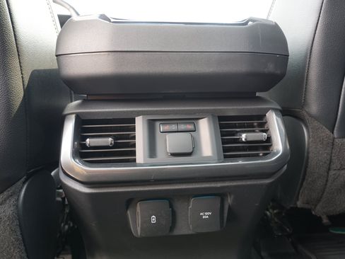 Used 2023 Ford F150 Lariat w/ Equipment Group 502A High AWD/4WD image 28