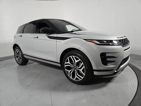 Used 2023 Land Rover Range Rover Evoque R-Dynamic SE AWD/4WD image 16