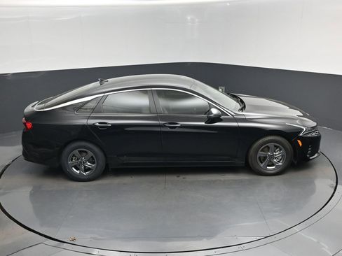 Used 2021 Kia K5 LXS image 13